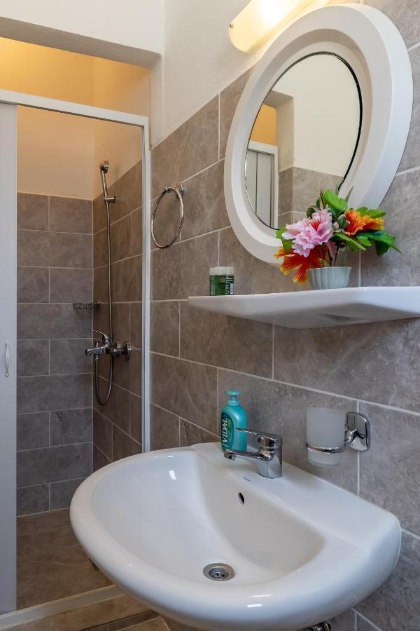 Marialena Rooms สโกเปลอสทาวน์ ภายนอก รูปภาพ